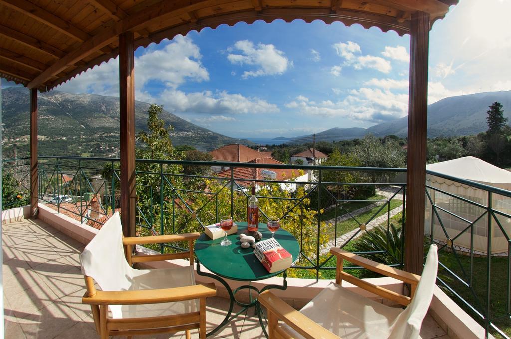 Dogis Retreat Apartment Agia Efimia Room photo
